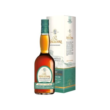Pere Magloire VSOP Smoky 70 cl 40% GB  კალვადოსი პერ მალუა ვსოპ შებოლილი 0.7ლ 40% ყუთით 318125000179